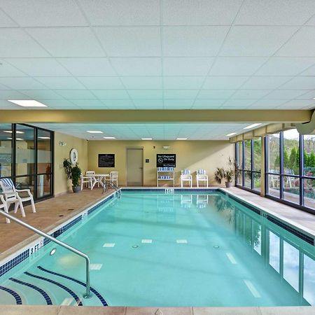 Hampton Inn Льюисберг Экстерьер фото
